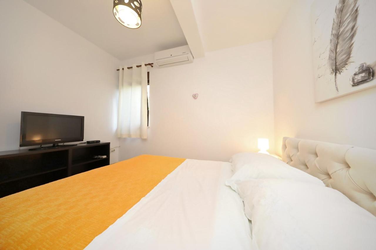 Apartments Krolo Задар Екстериор снимка